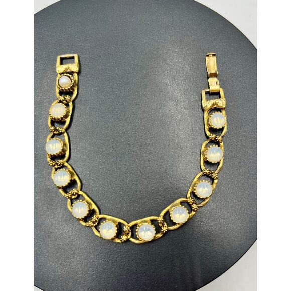 Goldette N.Y. Vintage Moonstone Glass Cabochon Gold Tone Linked Bracelet 7.5” - Picture 11 of 11